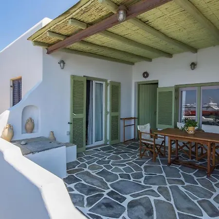 Beachfront House In Mykonos 图罗斯