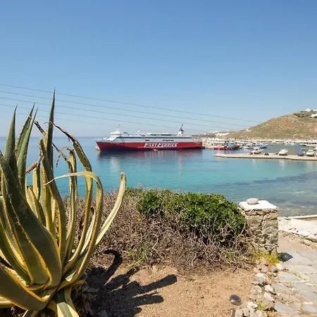 Beachfront House In Mykonos Holiday home *